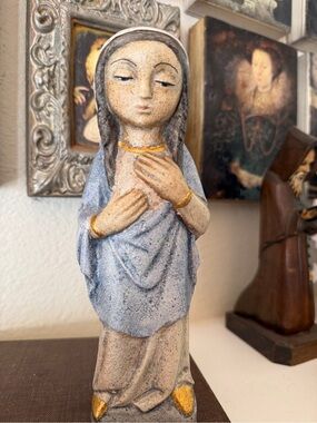 Vintage Belgium Madonna Statue Heavy Religious Figure‎ 8.5”